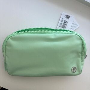 LULULEMON Everywhere Belt Bag